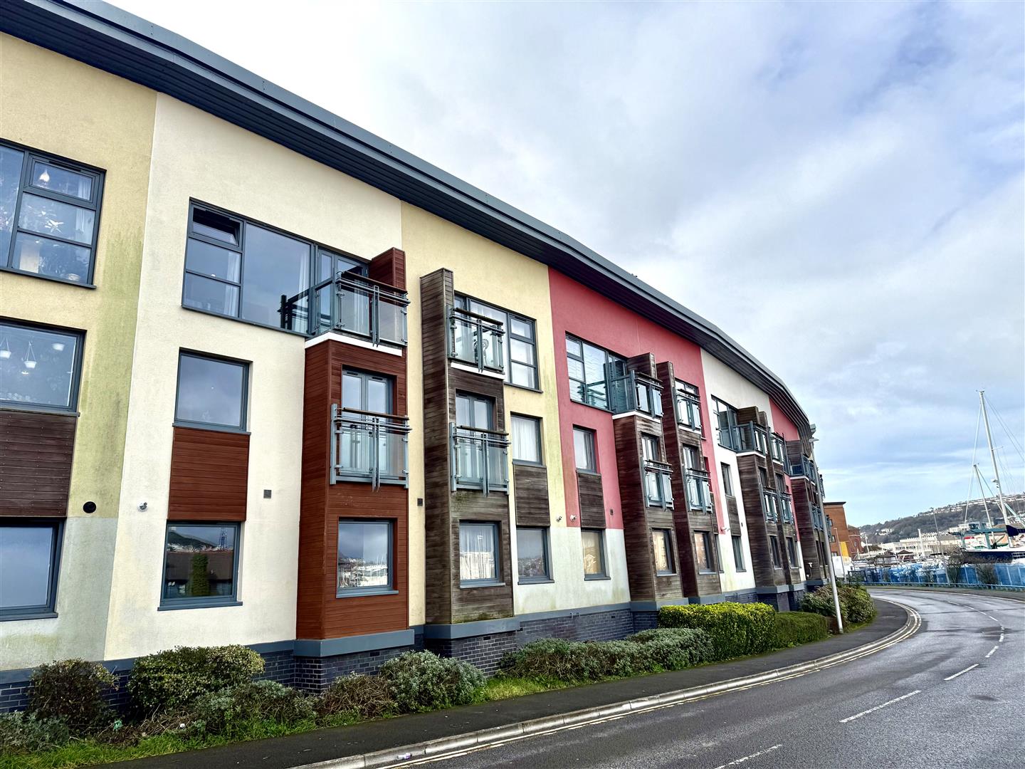 St Stephens Court, Maritime Quarter, Swansea, SA1 1SG